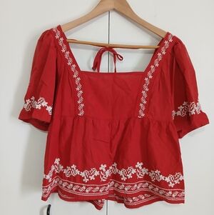 Old Navy Red Embroidered Peasant Top Medium Cropped Boho Blouse